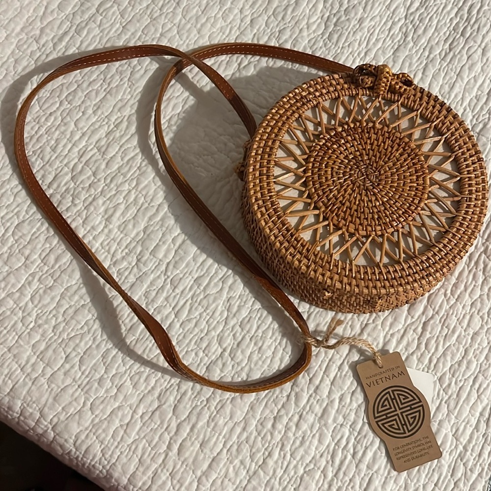 Super Cute Wicker and Leather CrossBody Bag